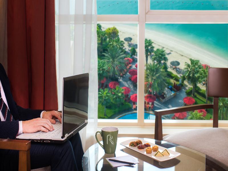 Khalidiya Palace Rayhaan image