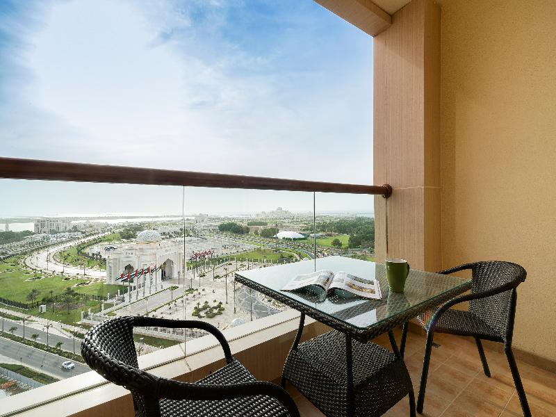 Khalidiya Palace Rayhaan image