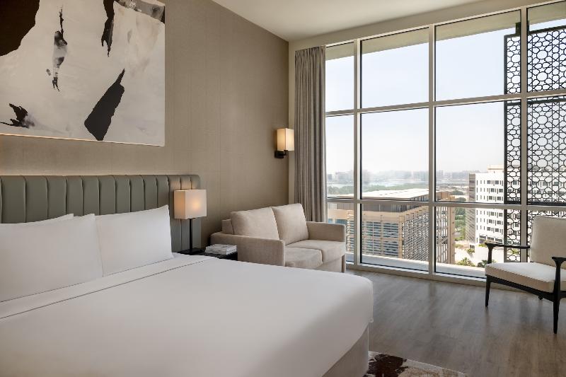 Yas Plaza Marina by IHG image
