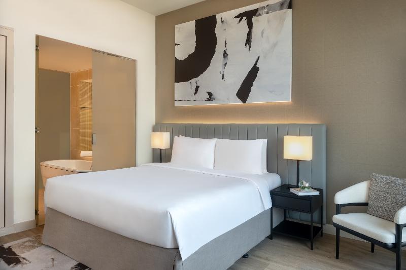 Yas Plaza Marina by IHG image