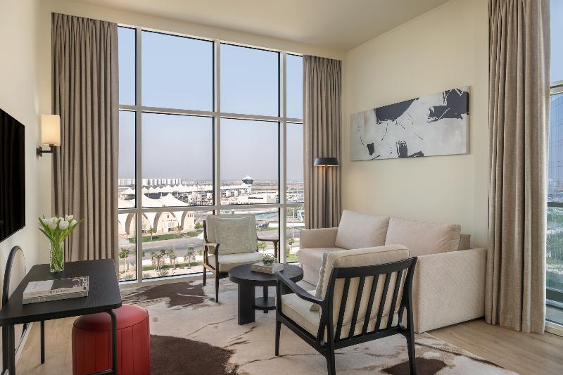 Yas Plaza Marina by IHG image