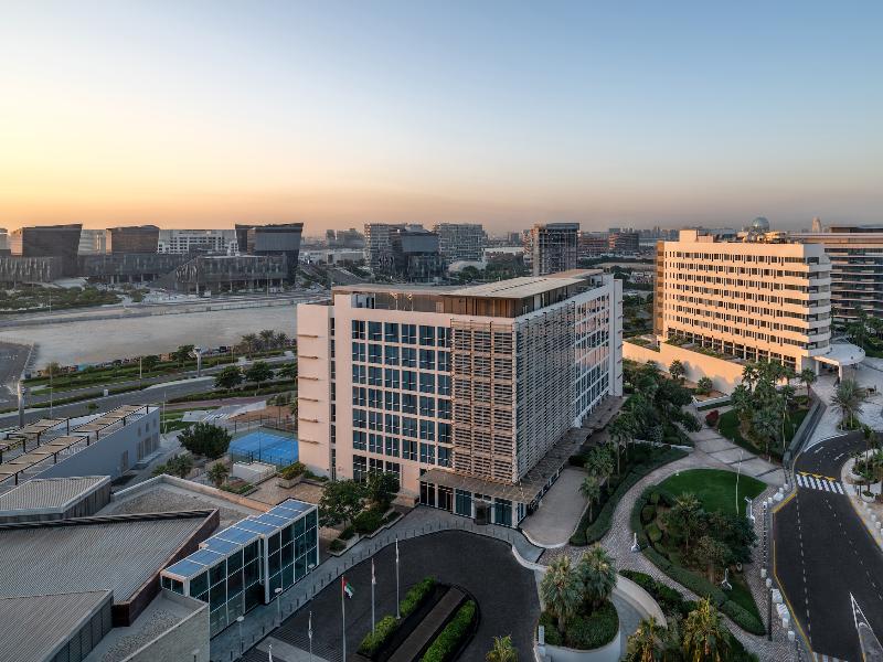 Yas Plaza Circuit by IHG image