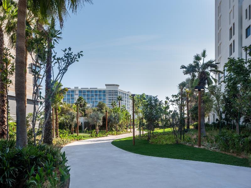 Yas Plaza Circuit by IHG image