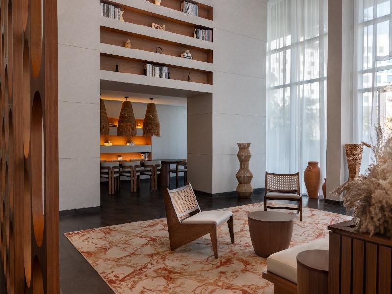 Yas Plaza Circuit by IHG image