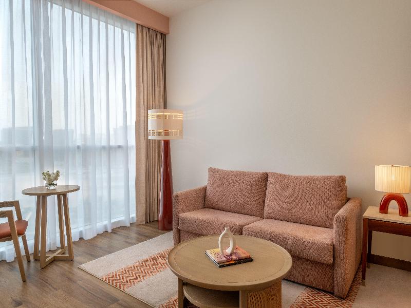 Yas Plaza Circuit by IHG image