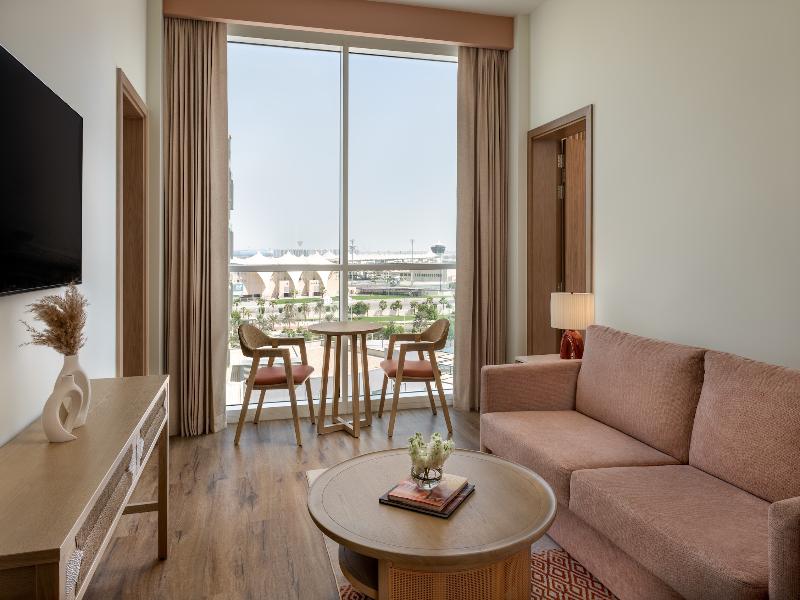 Yas Plaza Circuit by IHG image