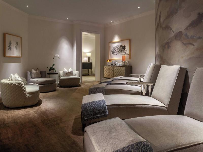 Jw Marriott Miami Turnberry Resort & Spa image