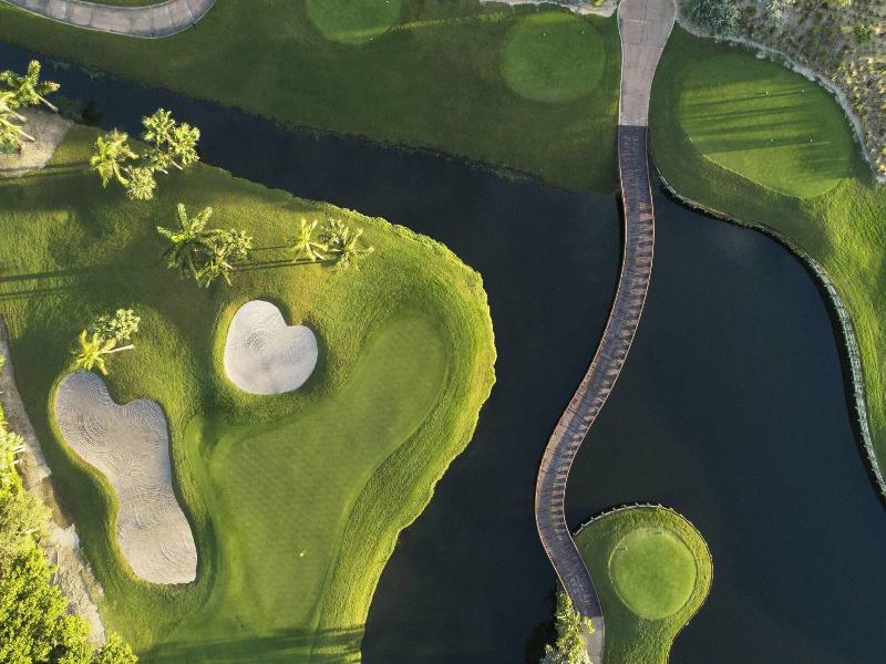 Jw Marriott Miami Turnberry Resort & Spa image