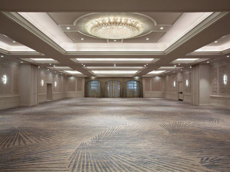 Jw Marriott Miami Turnberry Resort & Spa image