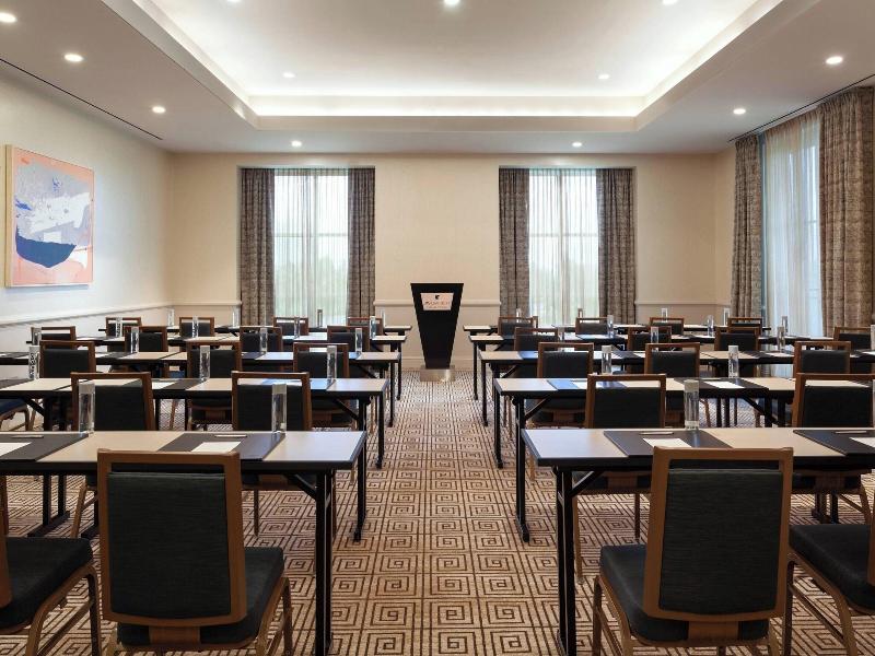 Jw Marriott Miami Turnberry Resort & Spa image