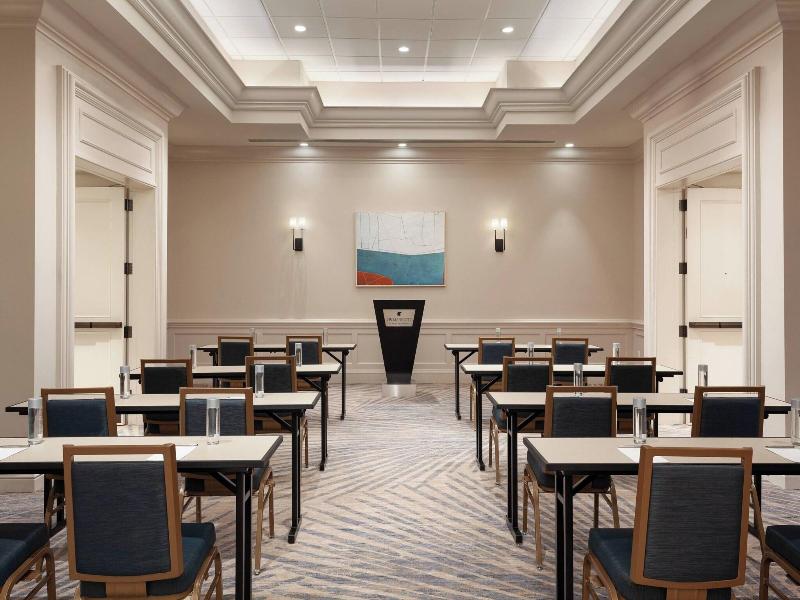 Jw Marriott Miami Turnberry Resort & Spa image