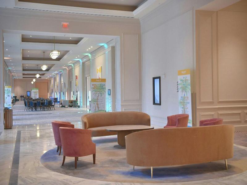 Jw Marriott Miami Turnberry Resort & Spa image