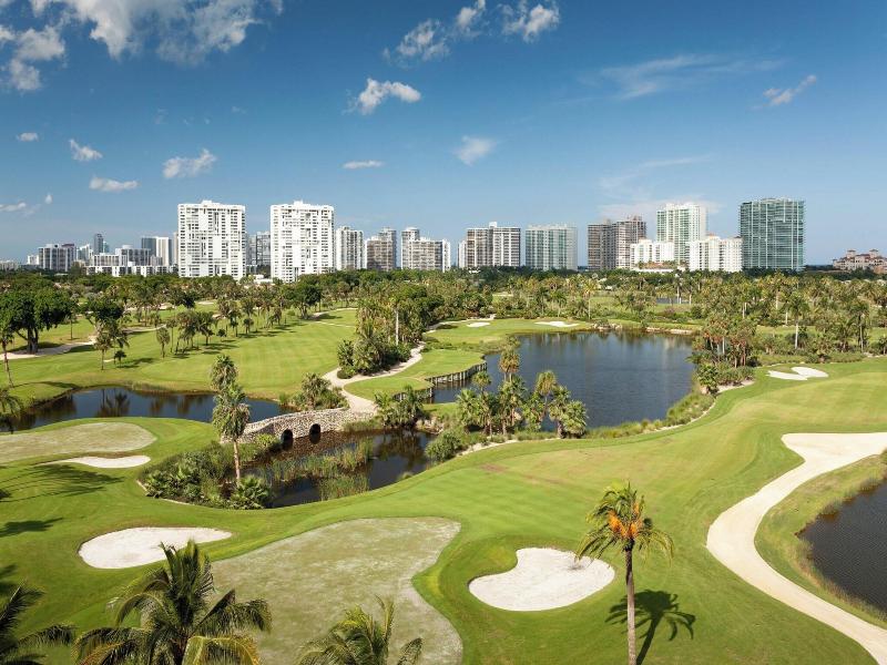 Jw Marriott Miami Turnberry Resort & Spa image