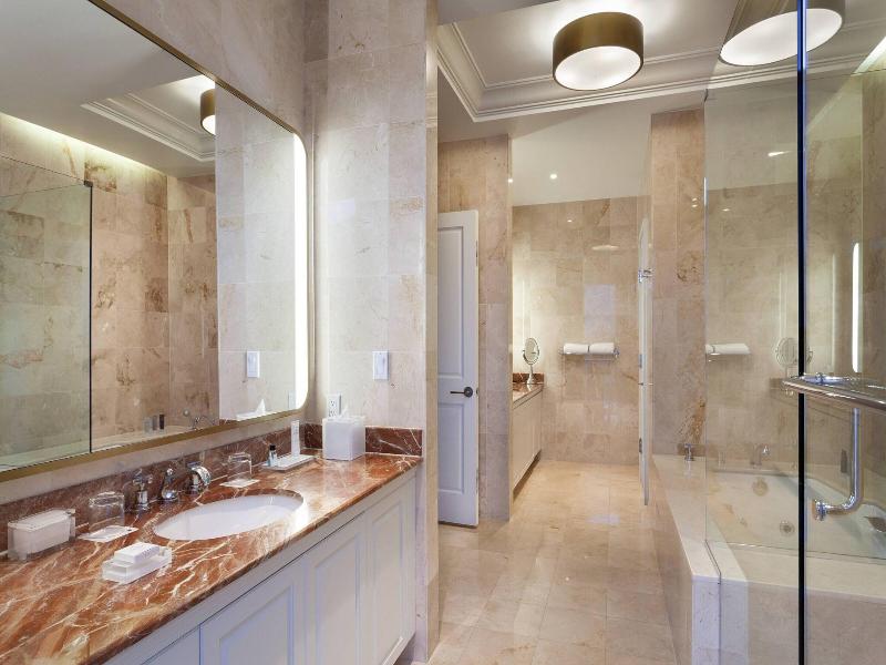 Jw Marriott Miami Turnberry Resort & Spa image