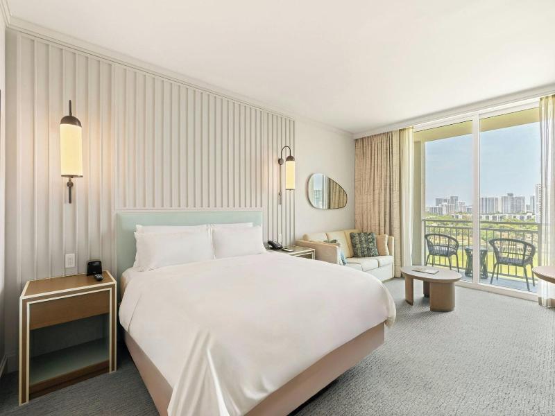 Jw Marriott Miami Turnberry Resort & Spa image