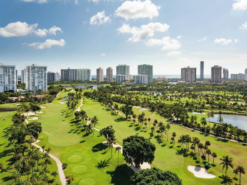 Jw Marriott Miami Turnberry Resort & Spa image
