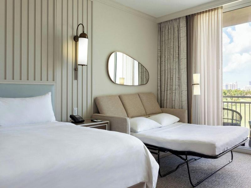 Jw Marriott Miami Turnberry Resort & Spa image