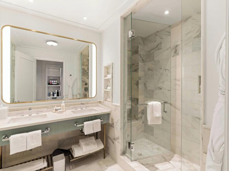 Jw Marriott Miami Turnberry Resort & Spa image