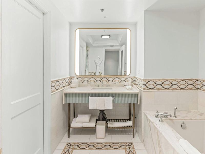Jw Marriott Miami Turnberry Resort & Spa image