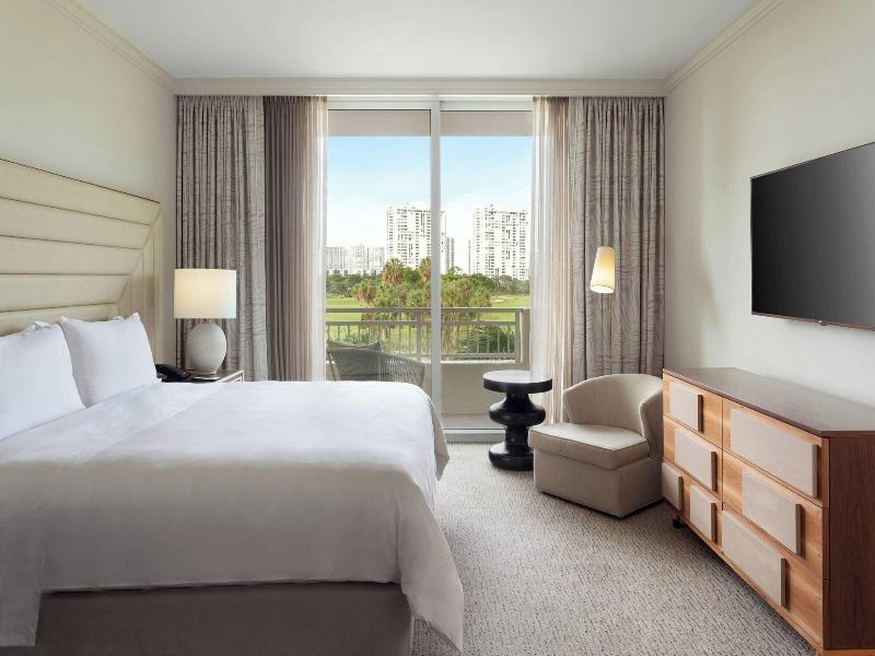 Jw Marriott Miami Turnberry Resort & Spa image