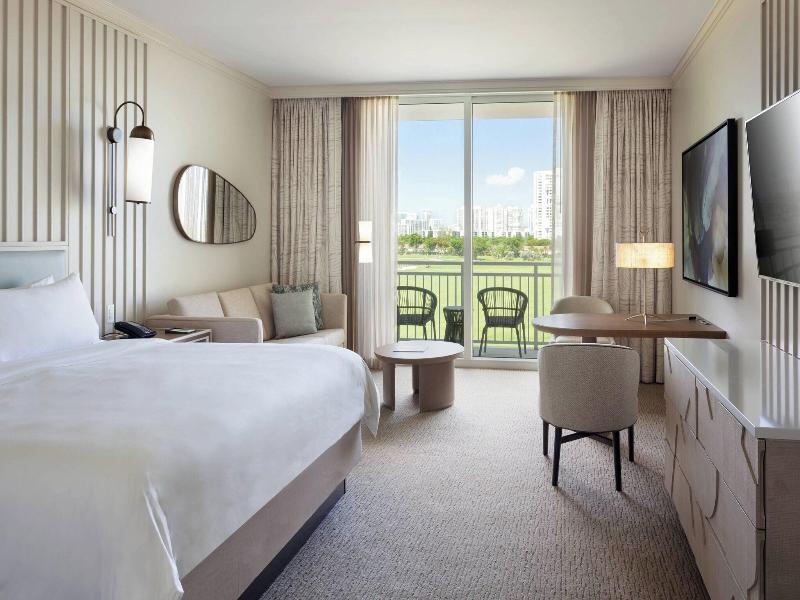 Jw Marriott Miami Turnberry Resort & Spa image