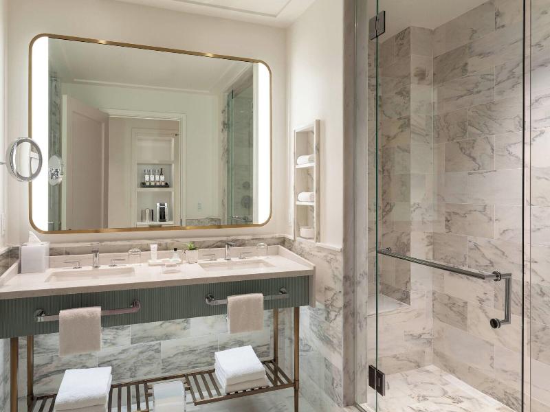 Jw Marriott Miami Turnberry Resort & Spa image