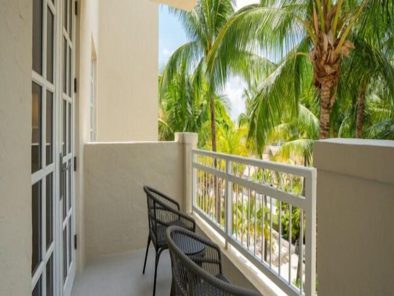 Jw Marriott Miami Turnberry Resort & Spa image