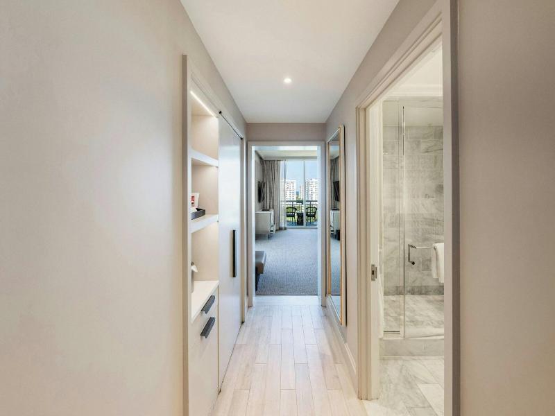 Jw Marriott Miami Turnberry Resort & Spa image