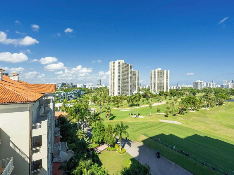 Jw Marriott Miami Turnberry Resort & Spa image