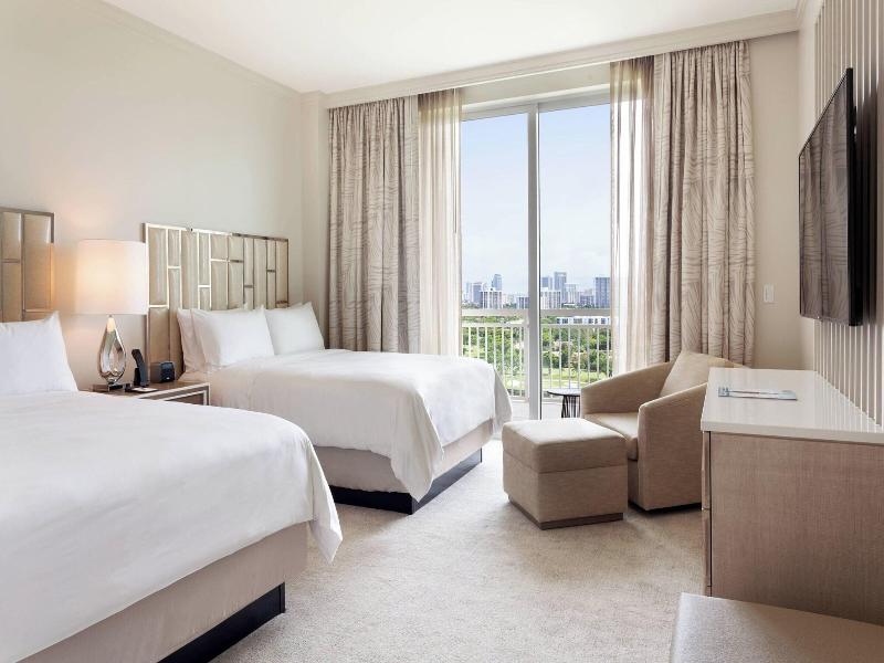 Jw Marriott Miami Turnberry Resort & Spa image