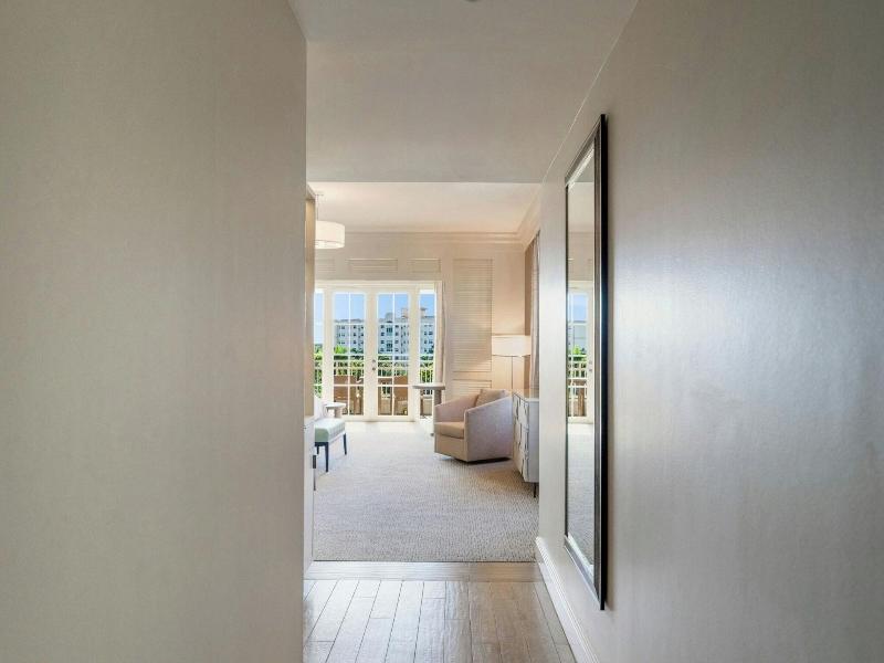 Jw Marriott Miami Turnberry Resort & Spa image