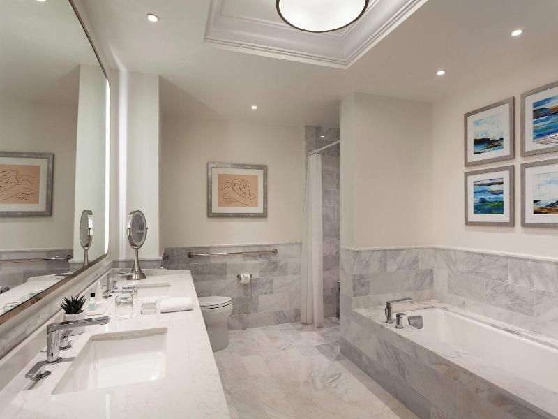 Jw Marriott Miami Turnberry Resort & Spa image