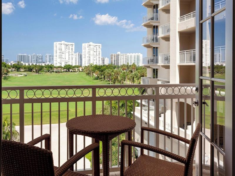 Jw Marriott Miami Turnberry Resort & Spa image
