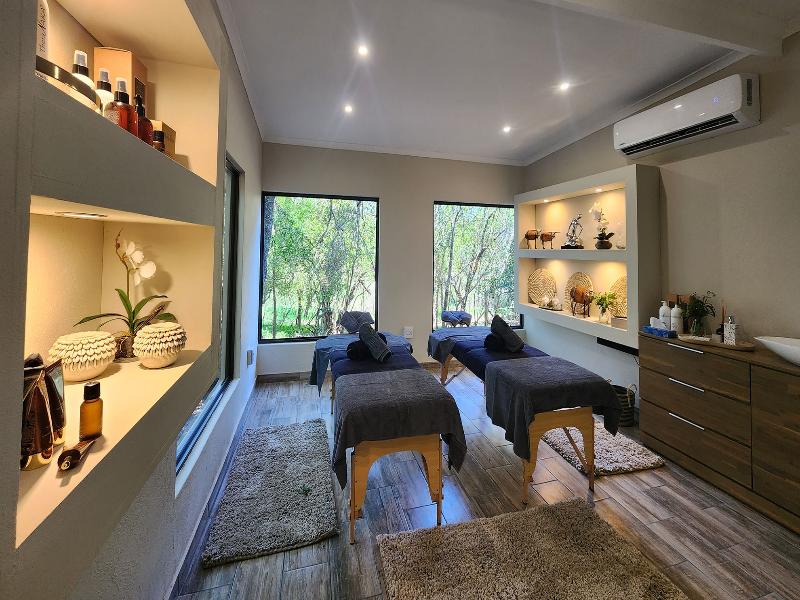 Kuname Safari Lodge image