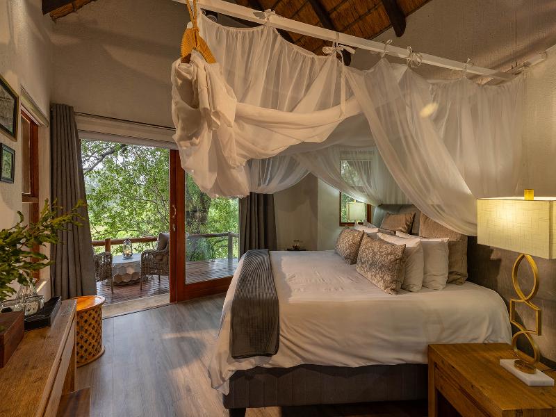 Kuname Safari Lodge image