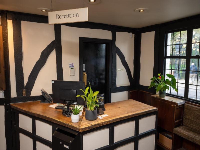 Bell Hotel image
