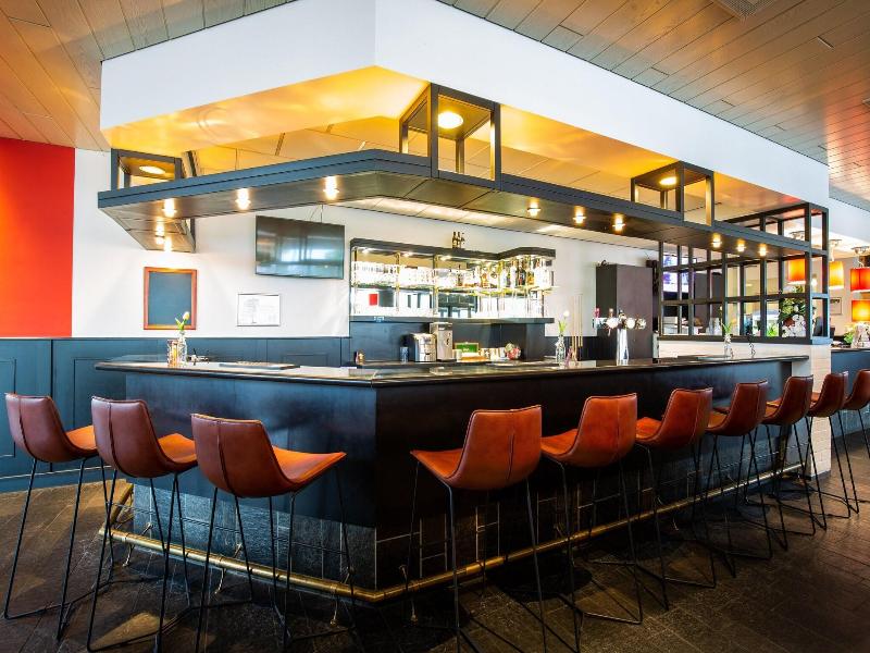 Bastion Hotel Almere image