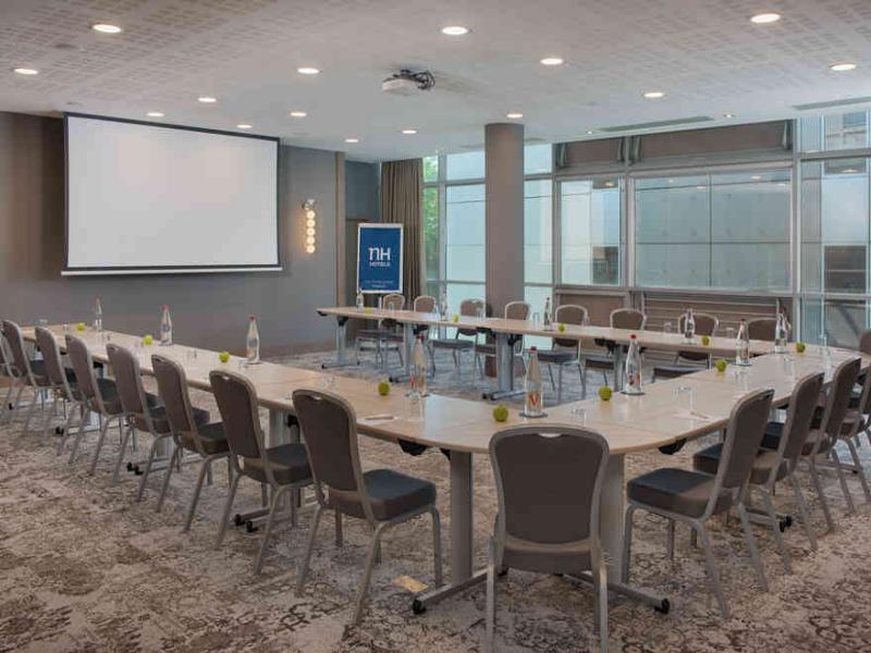 NH Lyon Airport image