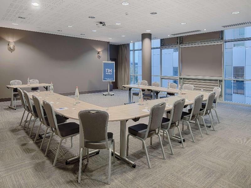 NH Lyon Airport image