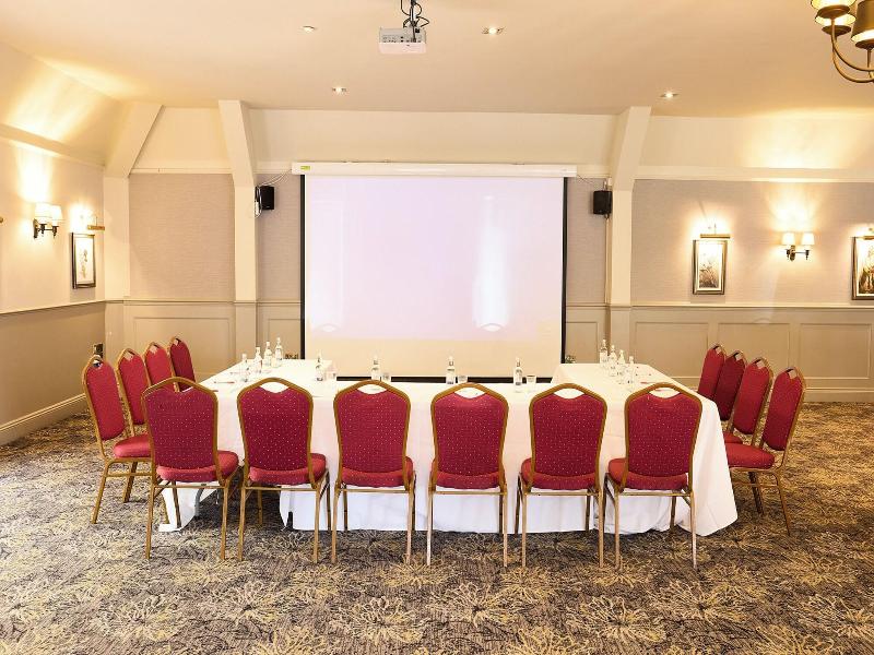 Ely Hotel image