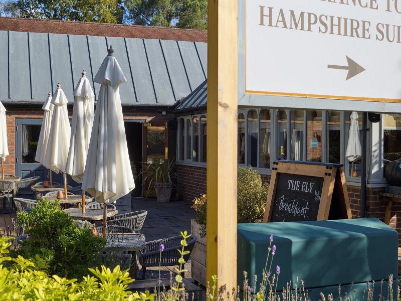 Ely Hotel image
