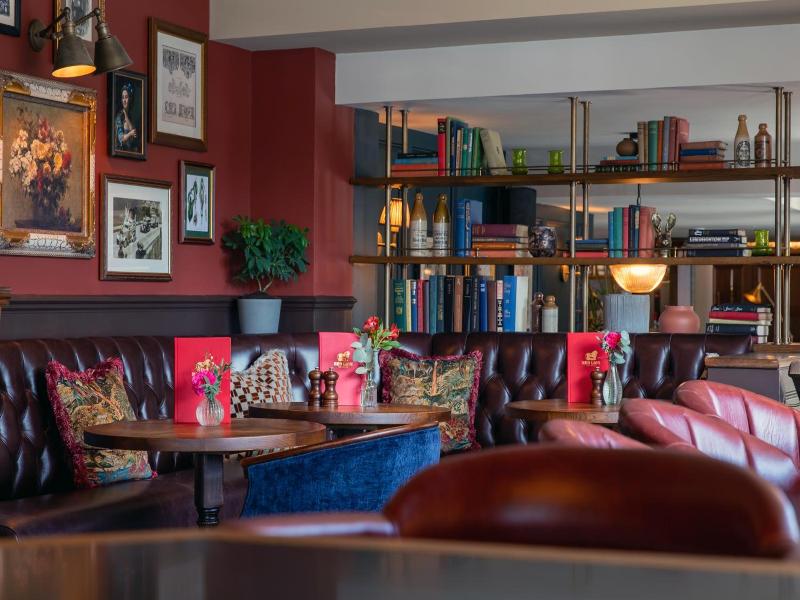 Red Lion image