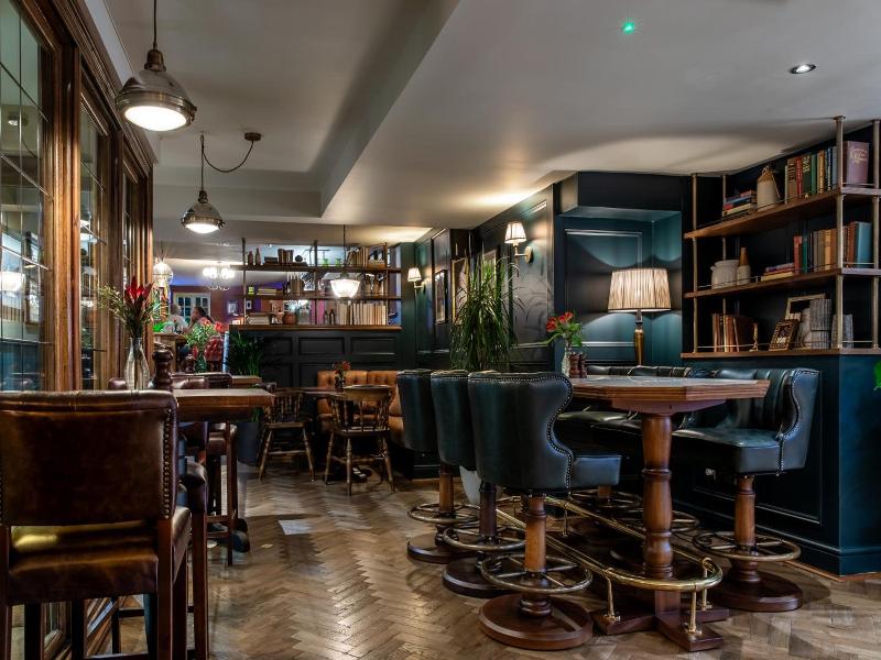 Red Lion image