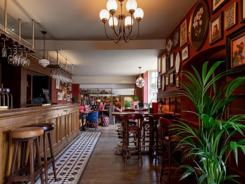 Red Lion image