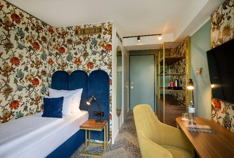 Arcotel Wimberger Vienna image
