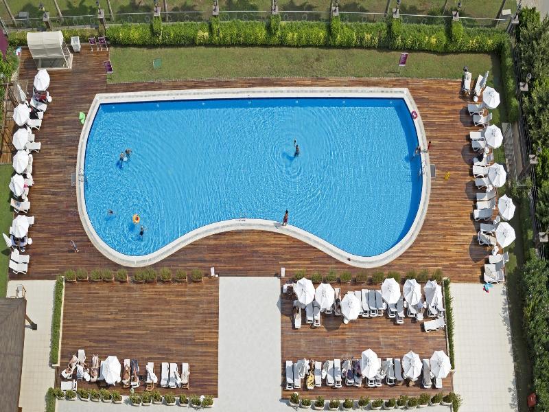 Crowne Plaza Antalya — exterior view