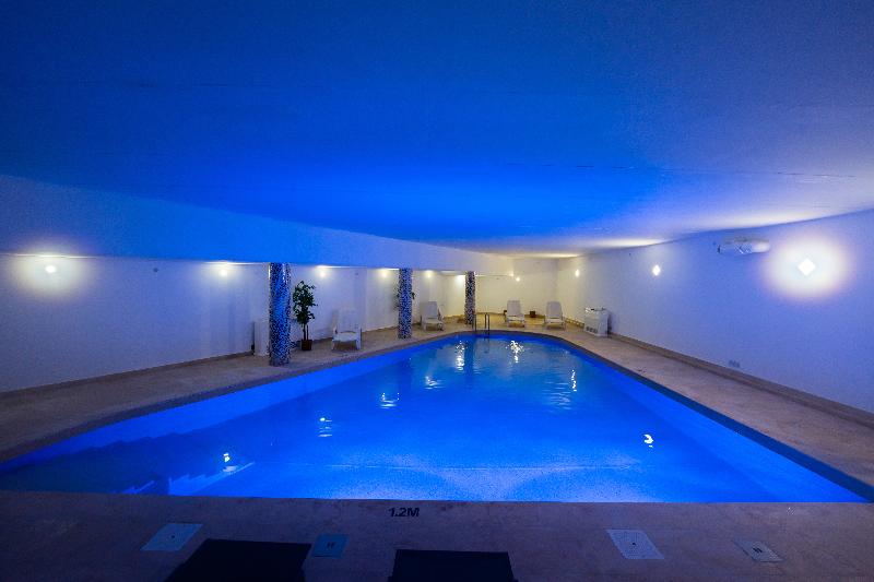 Primera Hotel Malta image