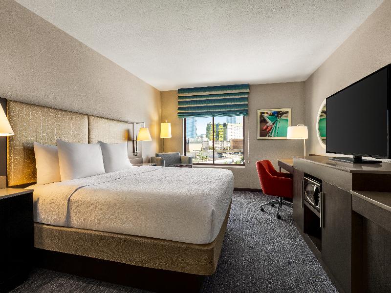Hampton Inn Tropicana Las Vegas image