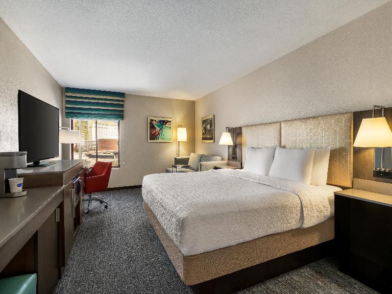 Hampton Inn Tropicana Las Vegas image