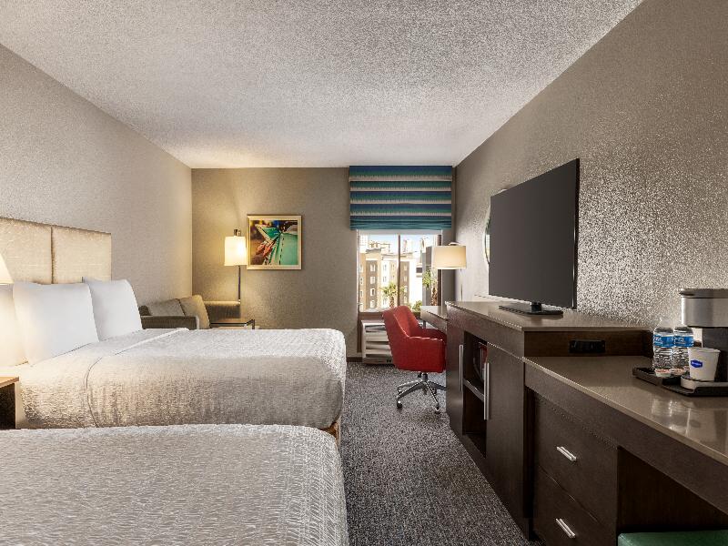 Hampton Inn Tropicana Las Vegas image
